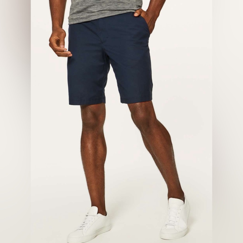 lululemon Commission Short Classic Navy Golf Shorts - Color Navy - Size 34